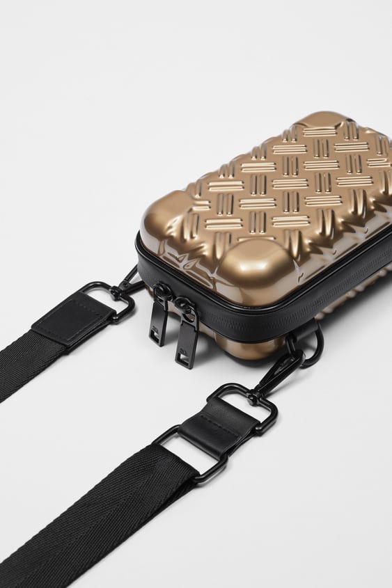 RIGID CROSSBODY PHONE CASE