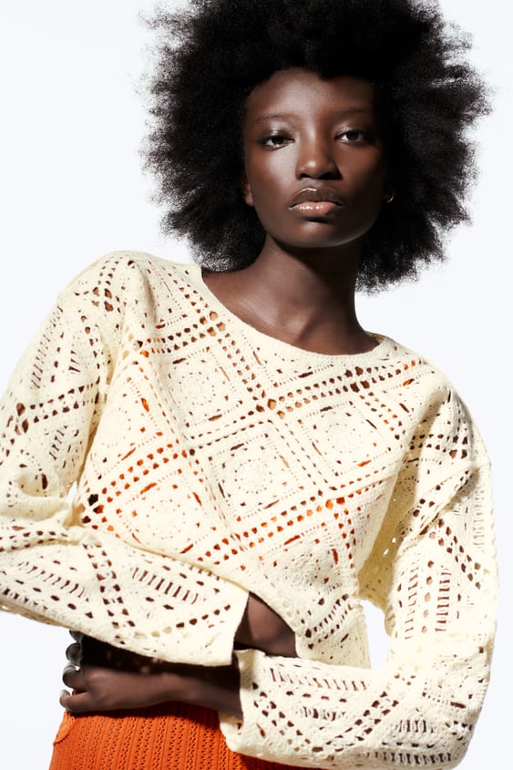 CROCHETED CROP SWEATER