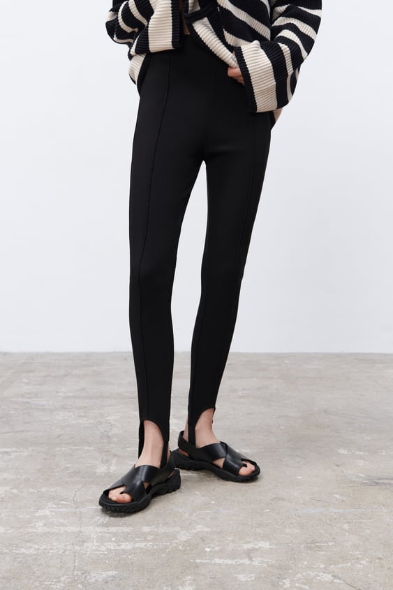 HIGH WAIST STIRRUP LEGGINGS