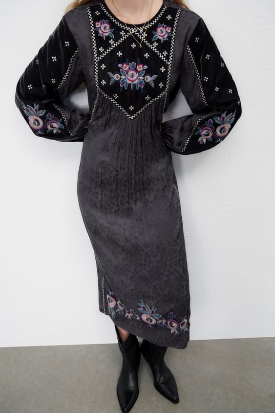 EMBROIDERED MIDI DRESS