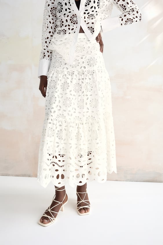 LONG EMBROIDERED SKIRT