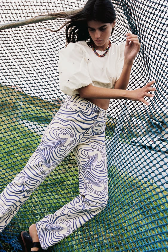 PRINTED STRAIGHT LEG JEANS