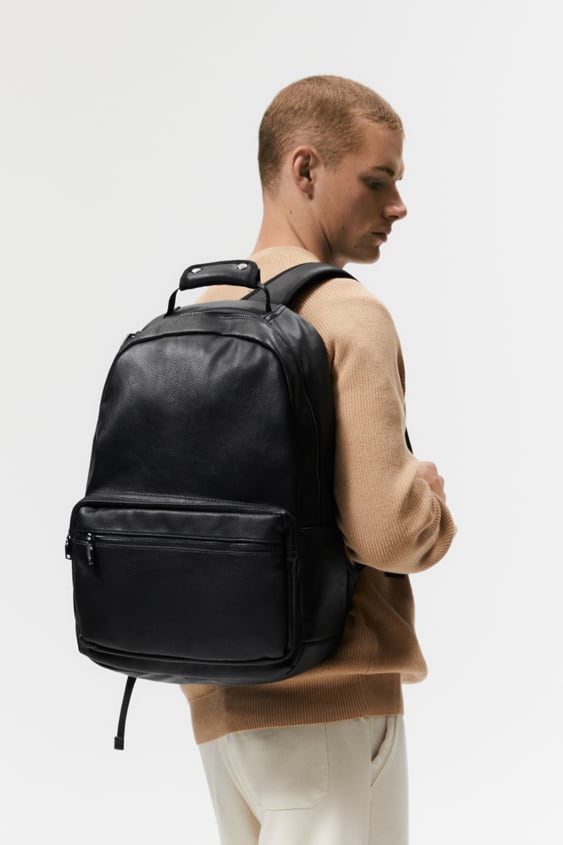 MULTI-POCKET BACKPACK