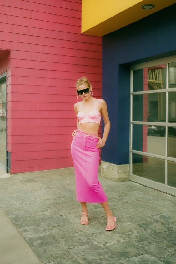 MIDI SKIRT WITH BELT