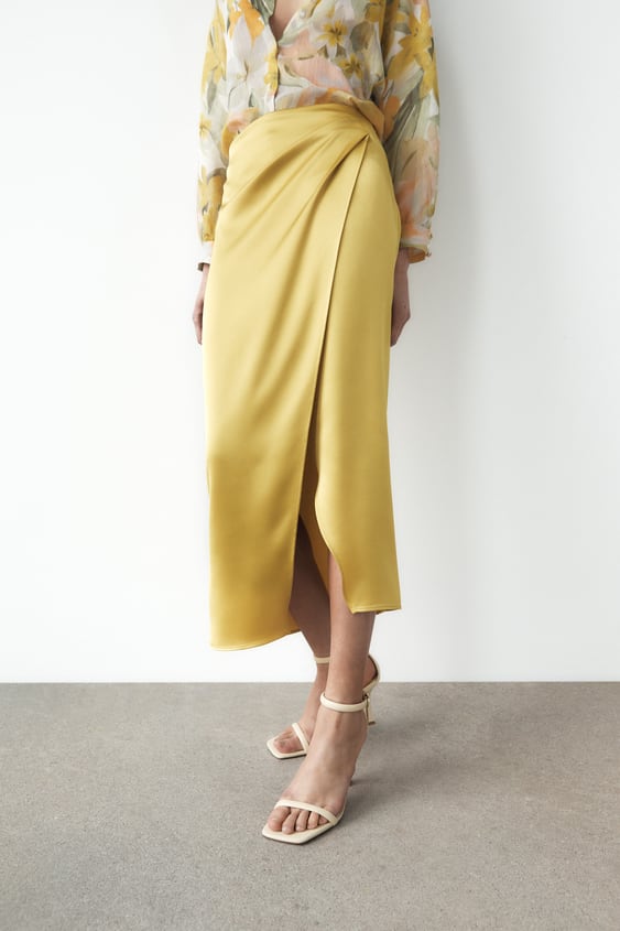 RUCHED SATIN EFFECT SKIRT