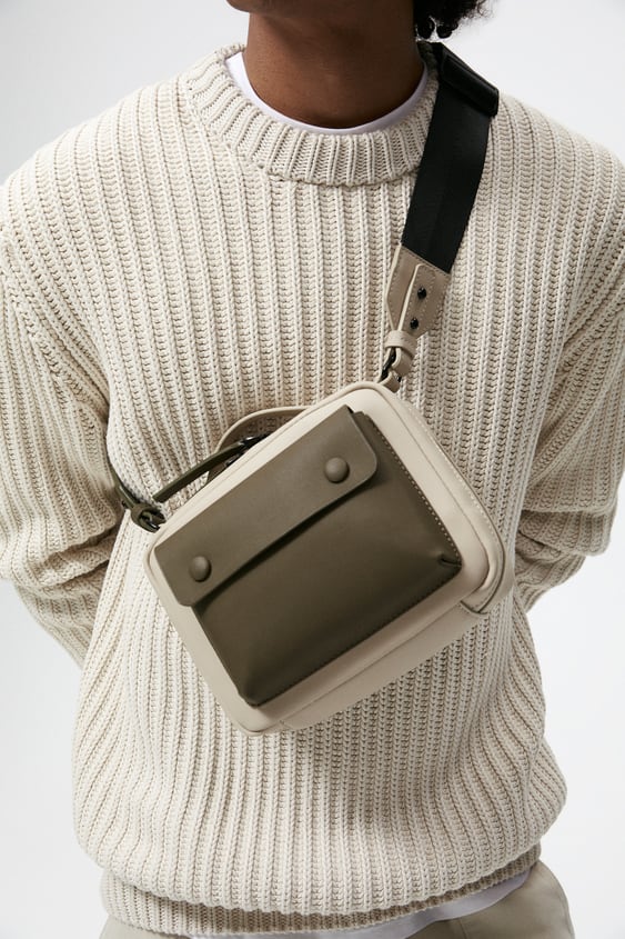 CONTRAST CROSSBODY BAG