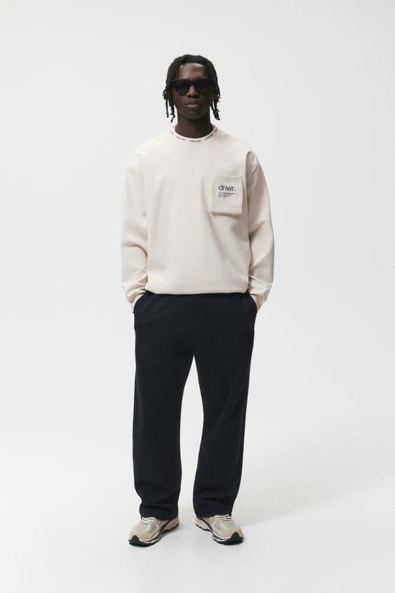 TECHNICAL POCKET SWEATSHIRT