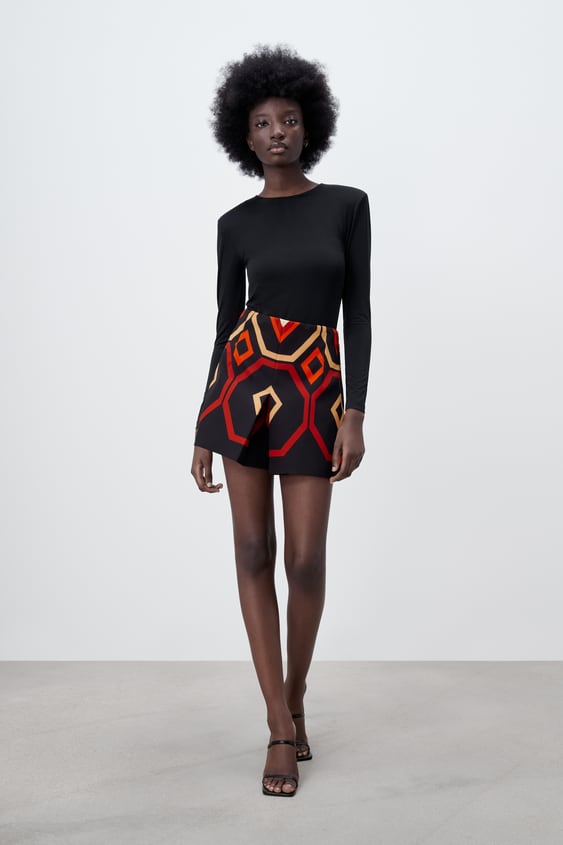 BODYSUIT WITH SHOULDER PADS