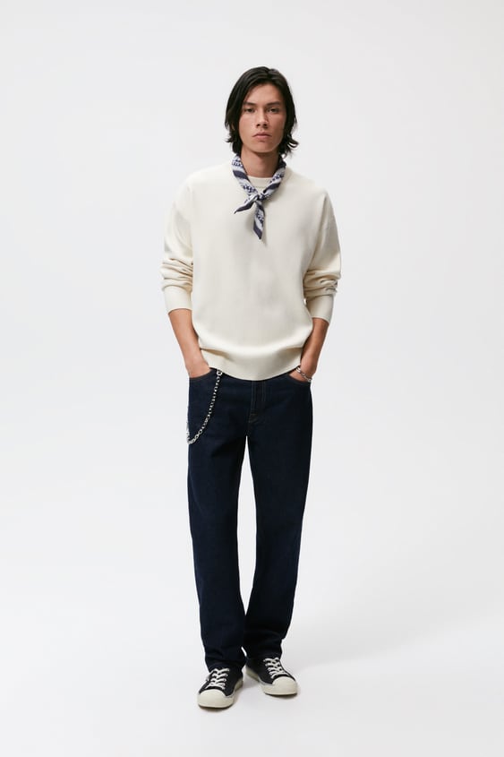 SOFT SWEATER