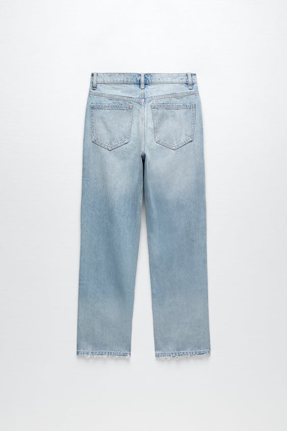 STRAIGHT LEG JEANS