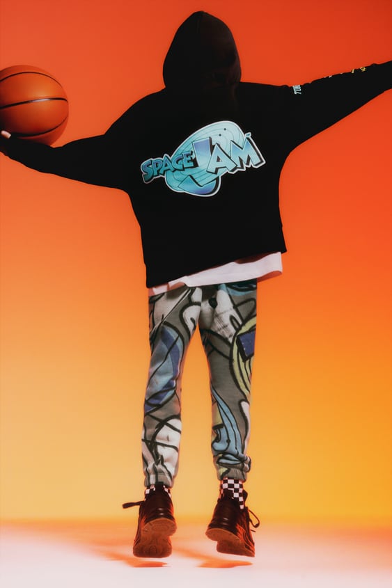 LOONEY TUNES & WARNER BROS SWEATSHIRT