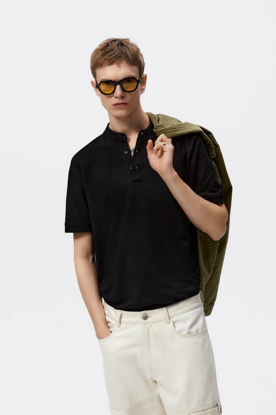 PIQU TEXTURED POLO SHIRT
