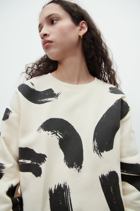 PRINTED SWEATSHIRT