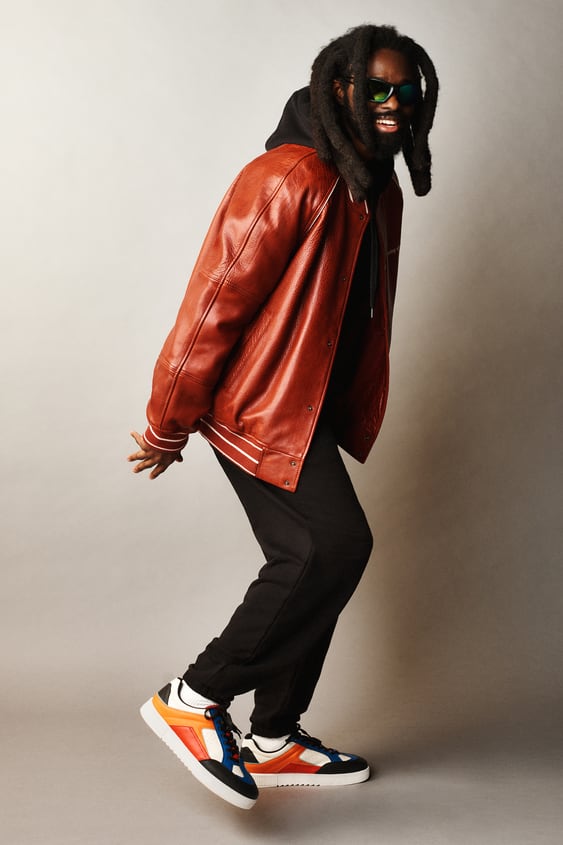 LEATHER BOMBER JACKET