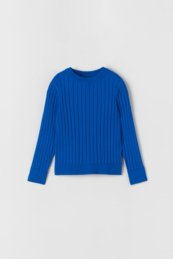RIBBED KNIT SWEATER