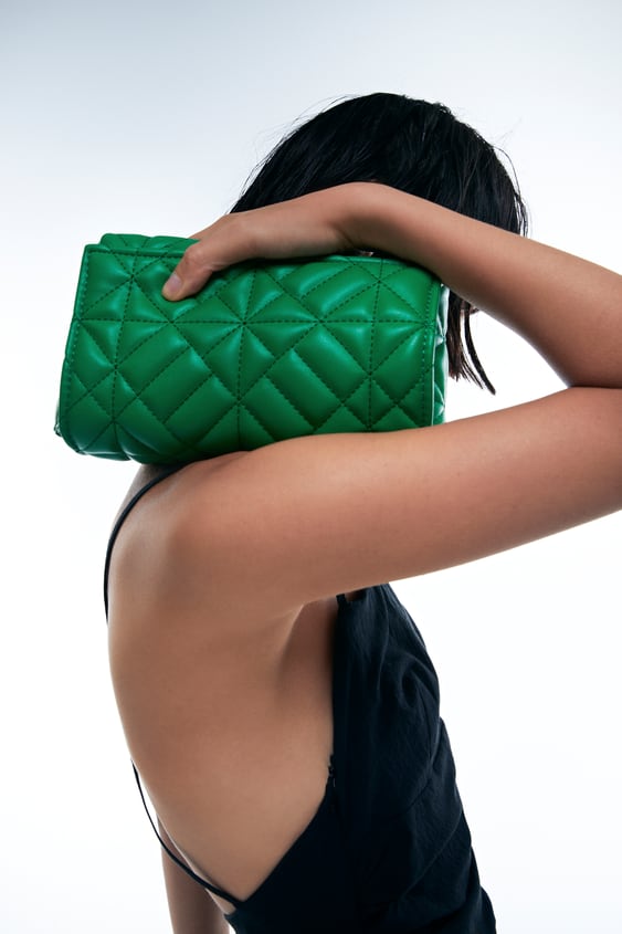 QUILTED CHAIN STRAP SHOULDER BAG
