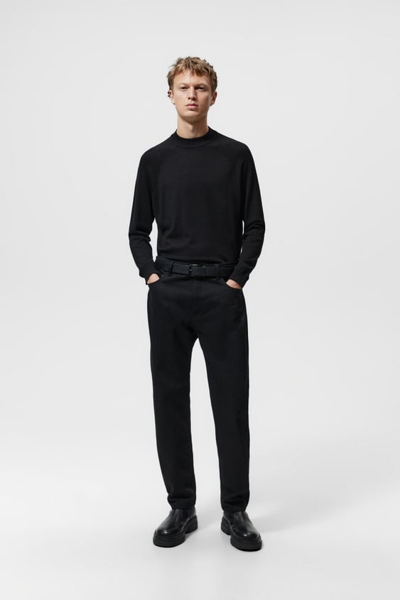 MOCK NECK SWEATER