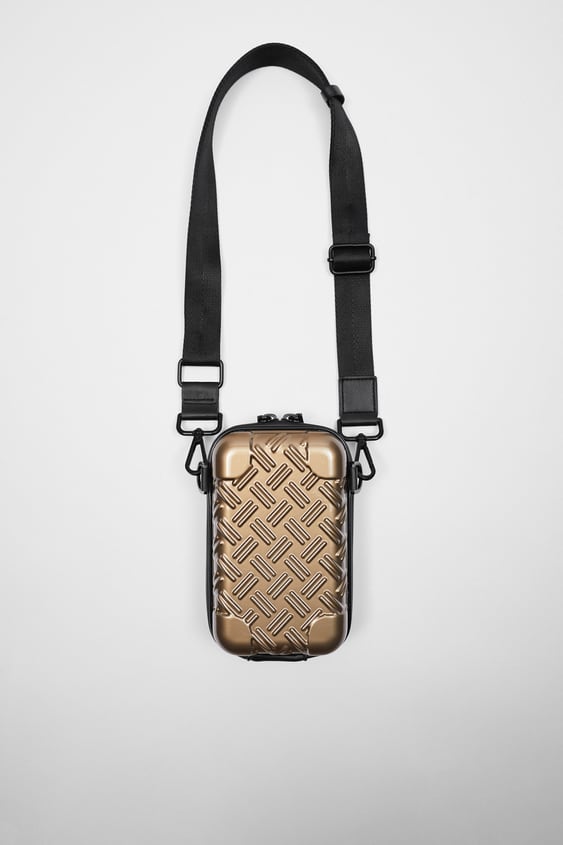 RIGID CROSSBODY PHONE CASE