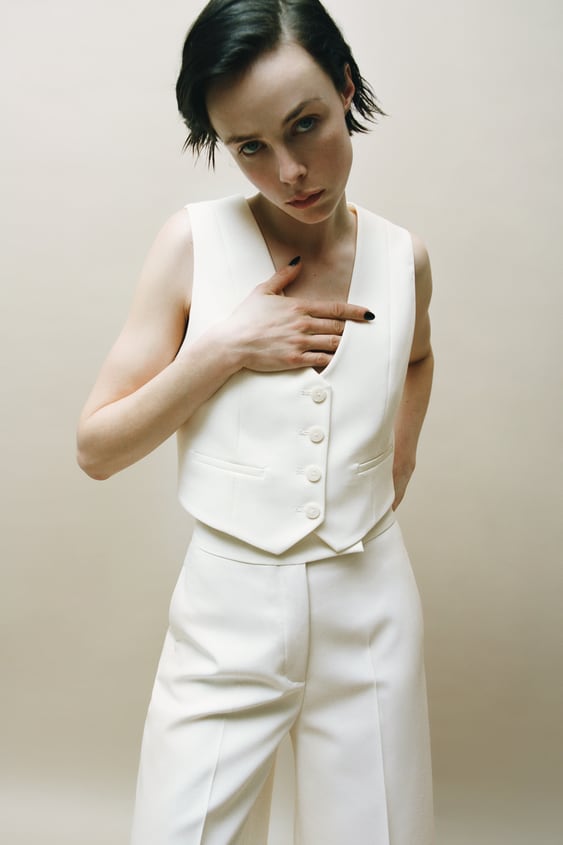 CROPPED VEST