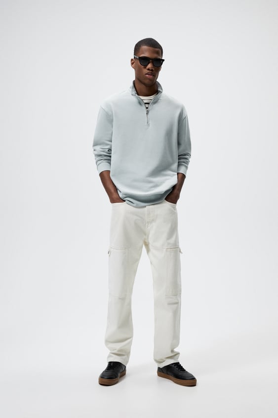 ZIP SWEATSHIRT