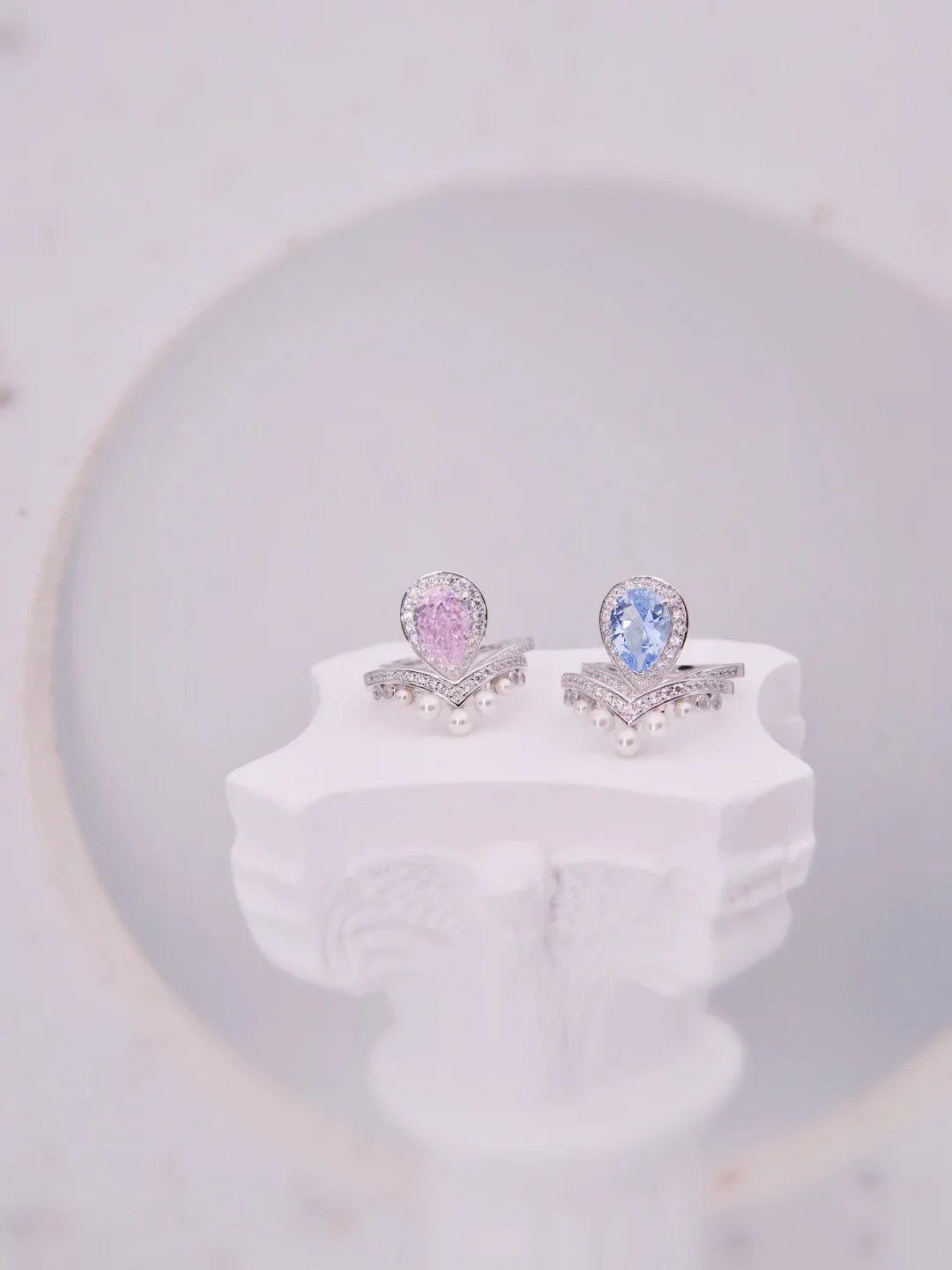 LAFIT�� Heart of Venus (Crystal Blue) - Ring  �F��Ů���{ʯ�p�ӽ�ָ