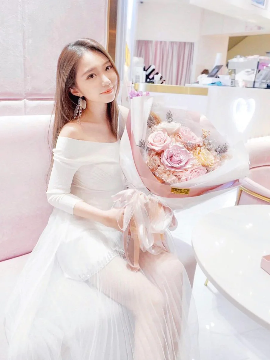 LAFIT夢幻浪漫永生花束 �?The Romance Express系列 (Morning in Paris)