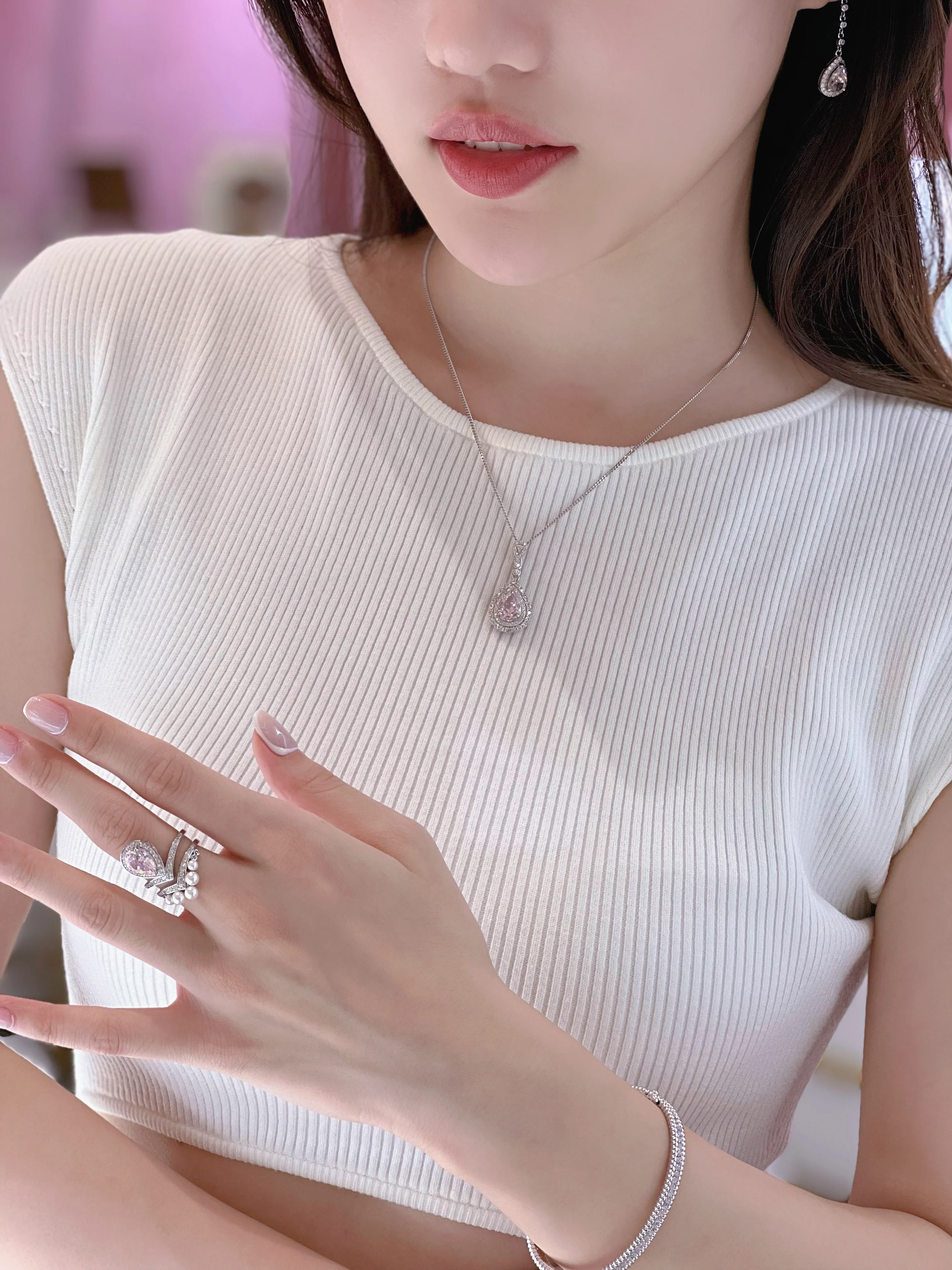 LAFIT�� Heart of Venus(Sakura Pink) - Necklace �ɚ�ѷ�Ħ��ʯ�i�