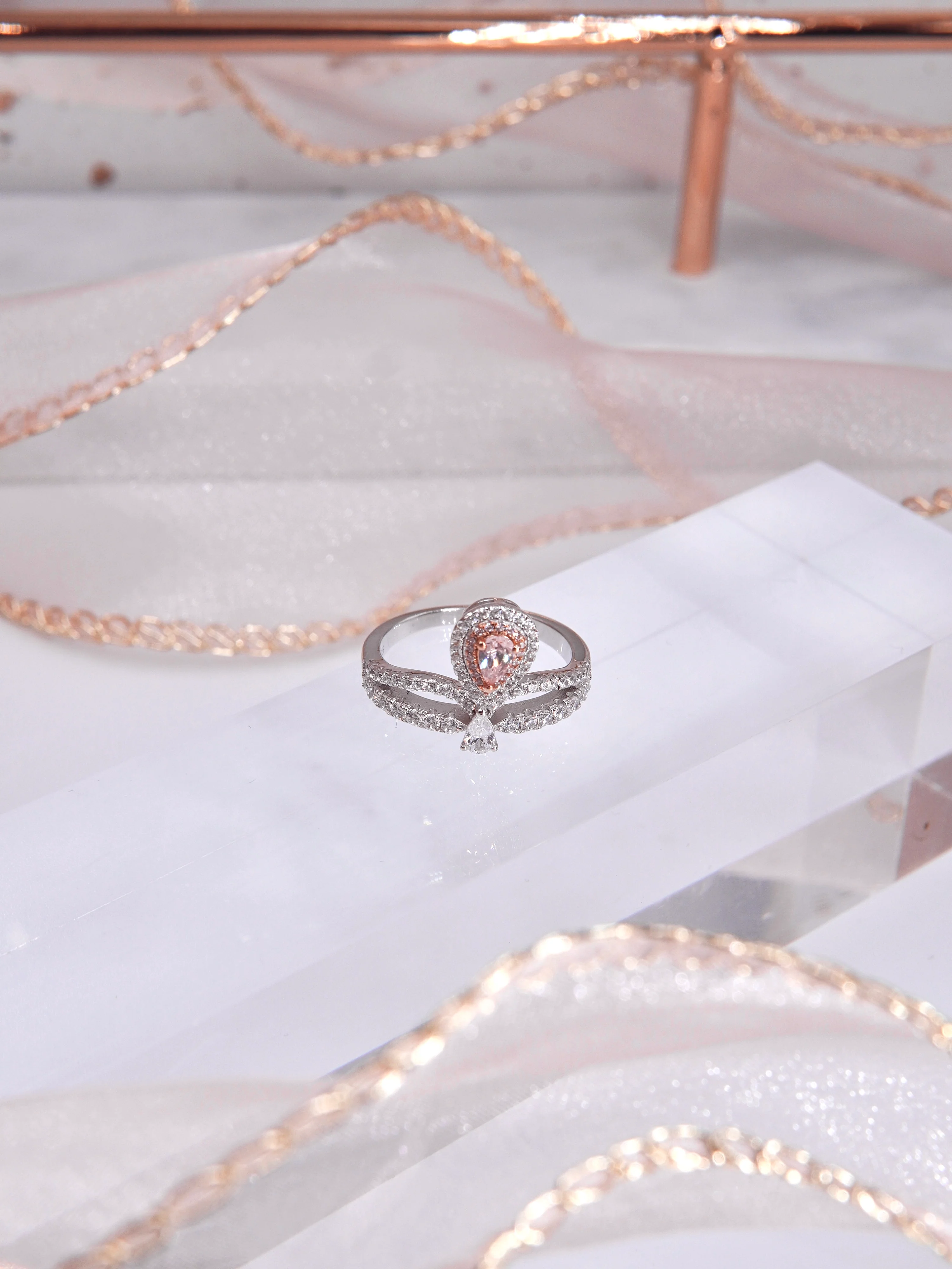 LAFIT�� Goddess Destiny - Ring ˮ���ͷ��Ů��ʯ��ָ