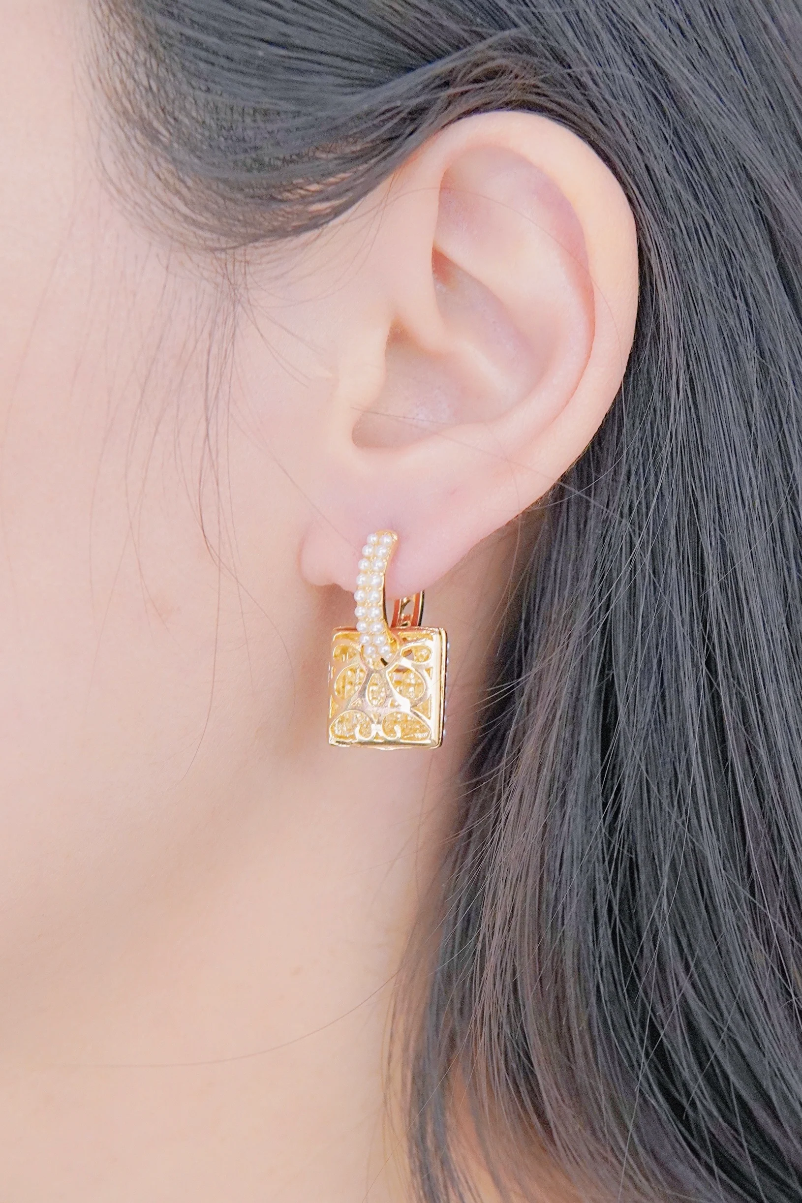 LAFIT �� Pearl Planet- Earrings �����Ǻ����@�r�ж��h