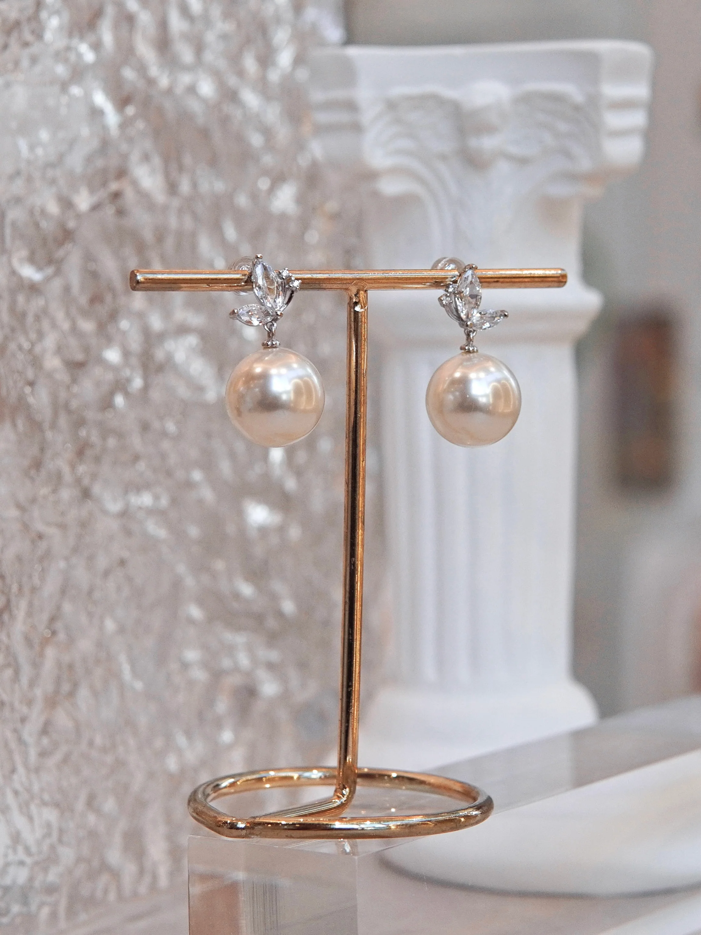 LAFIT �� Wings of Pearl - Earrings ���ŊW����ˮ��������h