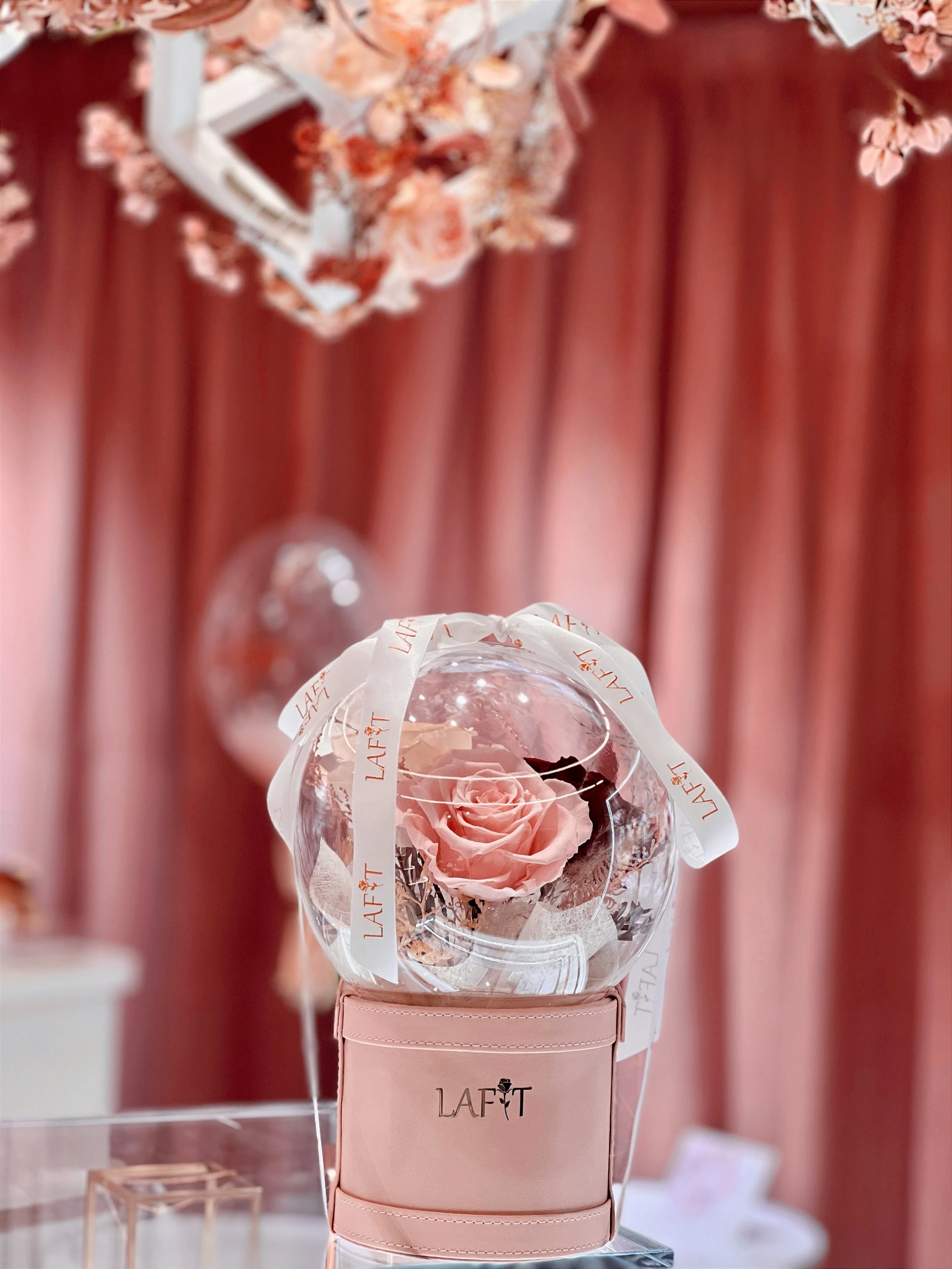 LAFIT 夢幻浪漫永生花藝擺設 · Rose Sparkling Bubble - Dusty Pink