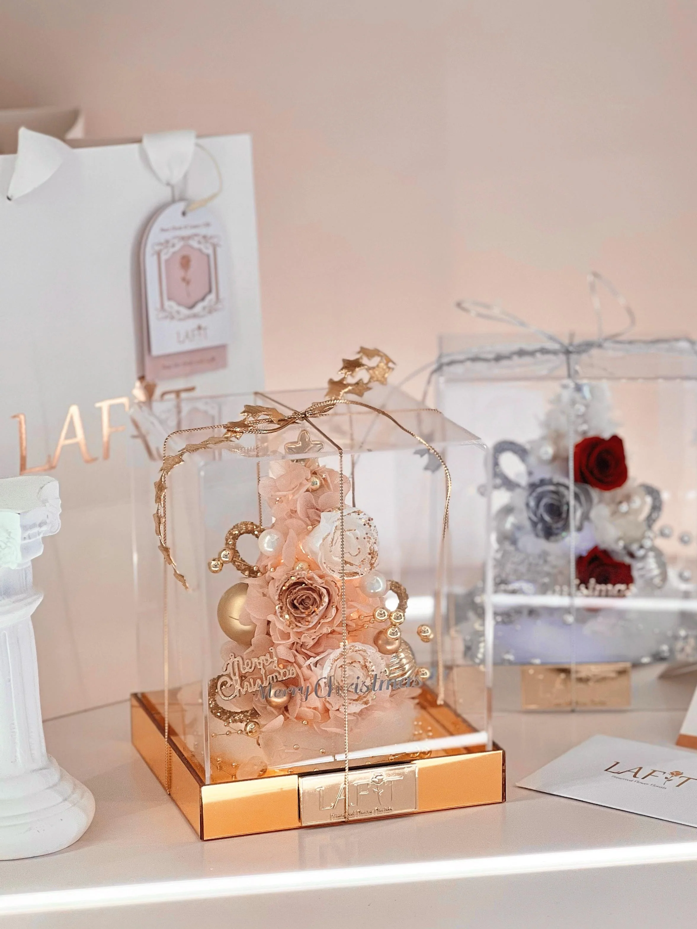LAFIT 限定聖誕奇幻永生花藝擺設 · Christmas Miracle : Enchanted Sparkle - Golden Glisten