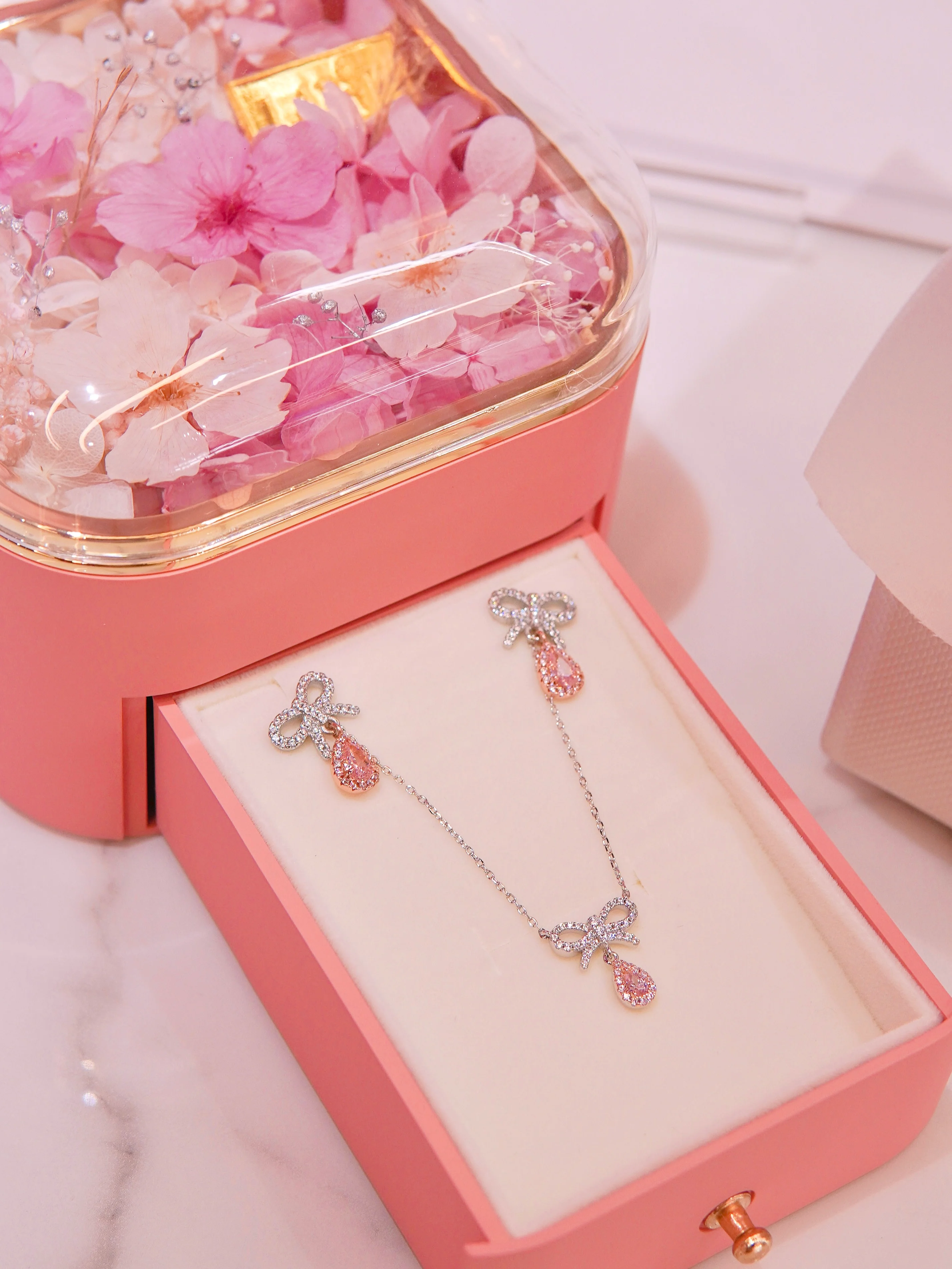 LAFIT�� Paradise Crystal - Earrings �ɚ�к����Y��荶��h