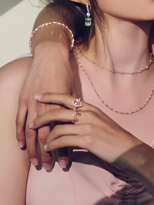 LAFIT ��Unicorn Tears - Ring �ȷ�ɫˮ��Ħ��ʯ��ָ