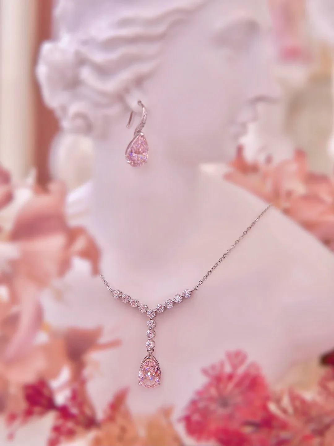 LAFIT �� Sakura Petal - Earrings �����İ���Ů���ی�ʯ���h