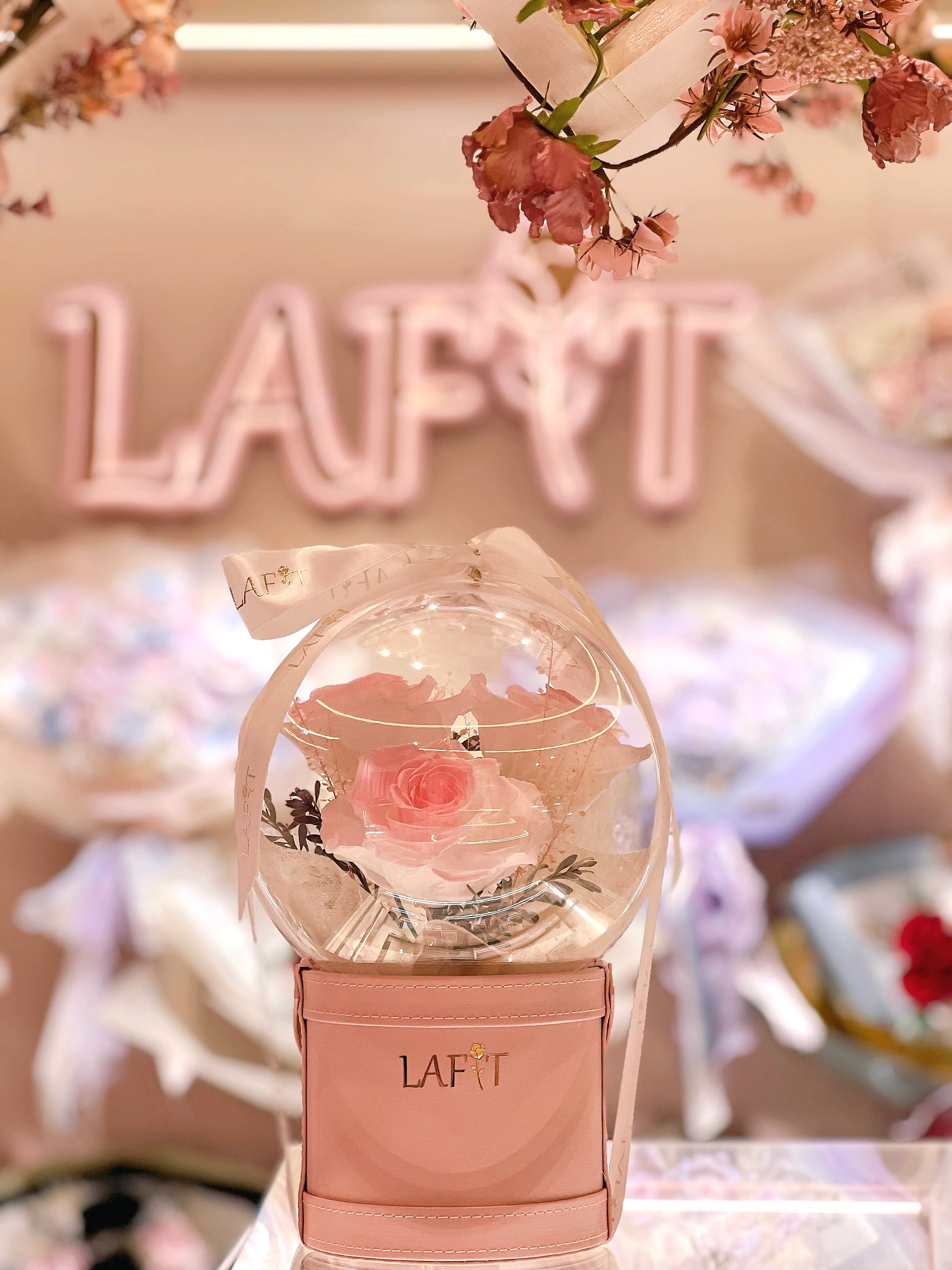 LAFIT 夢幻浪漫櫻粉色永生花藝擺�?· Rose Sparkling Bubble - Sakura Pink