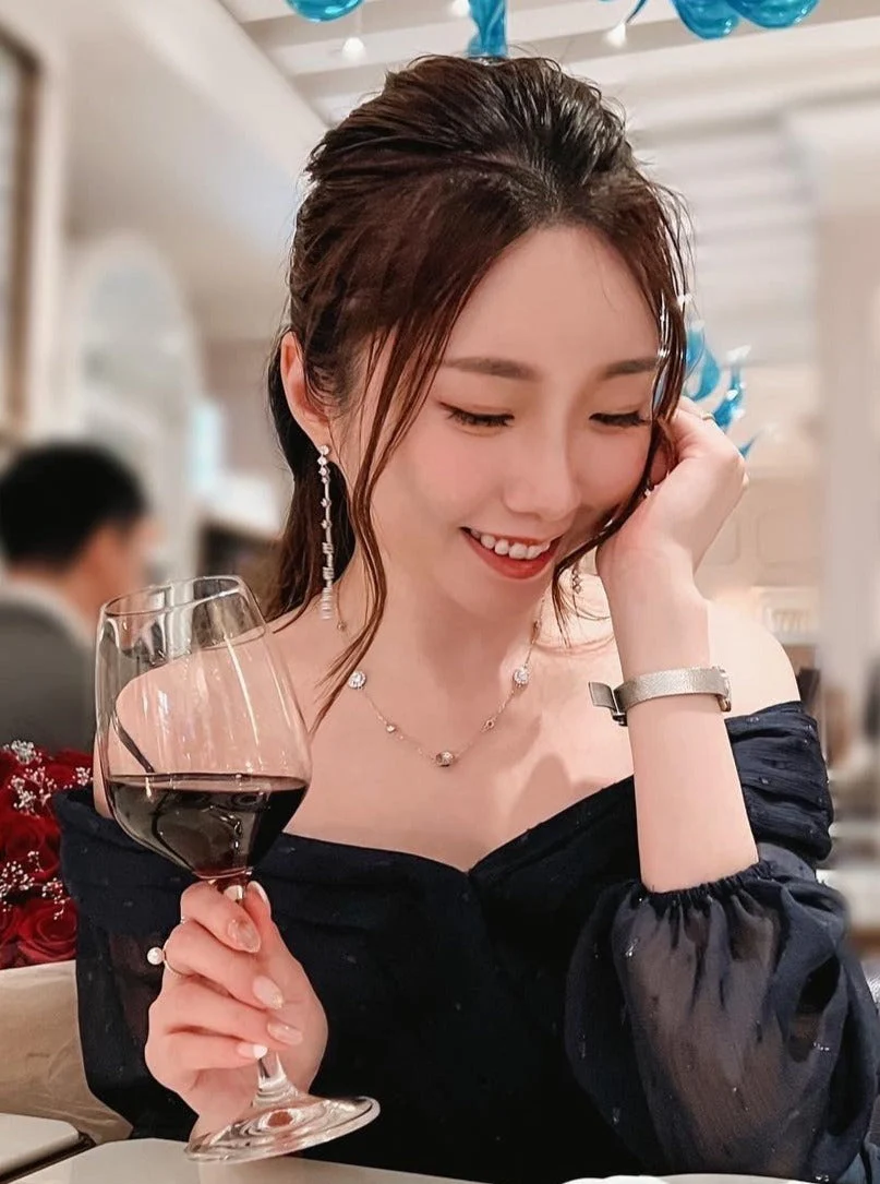 LAFIT �� Sparkles in your eyes - Necklace �ǹ�֮ͫ�Wҫ��̼��i�