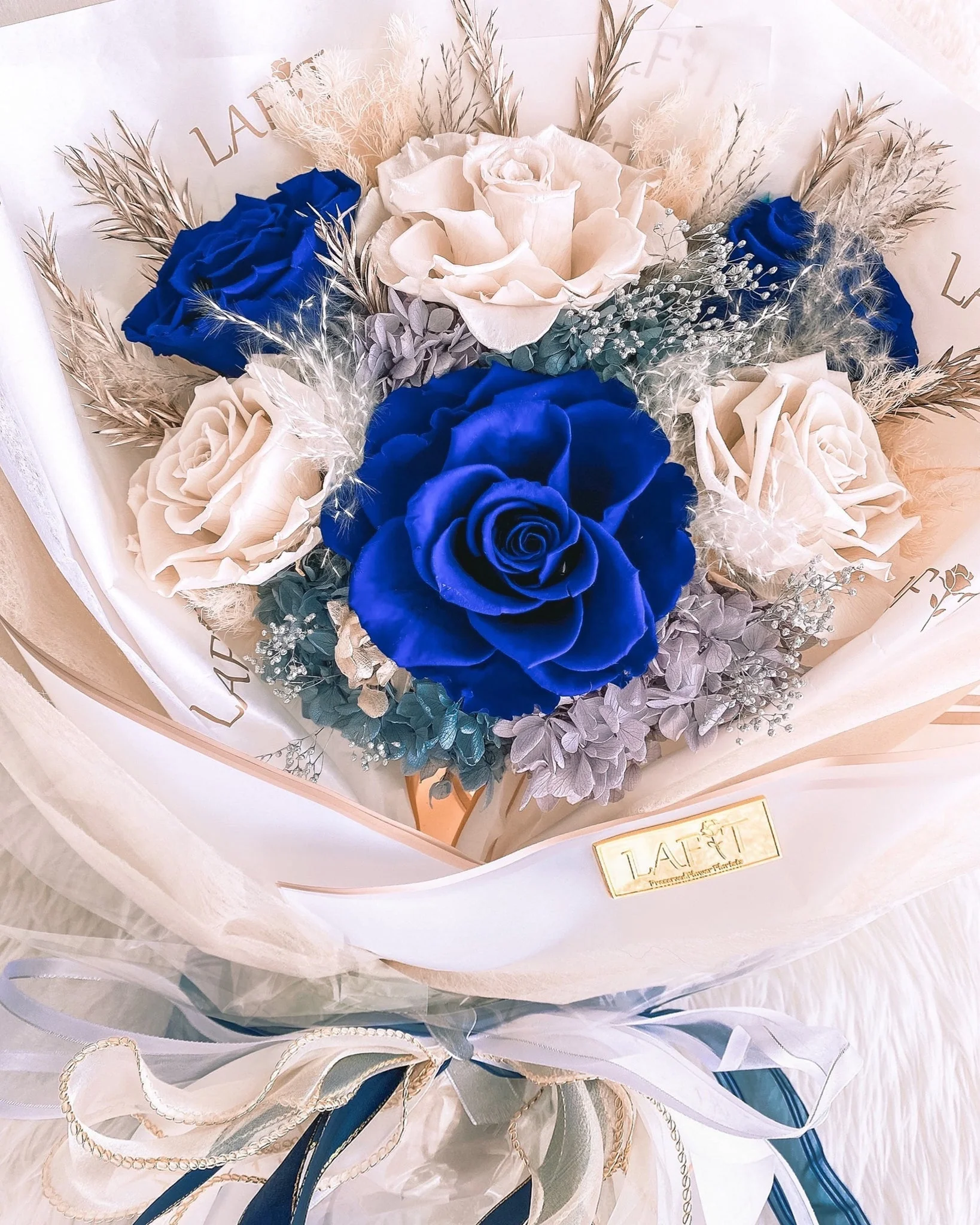 LAFIT法式浪漫永生花束 �?Our Timeless Romance