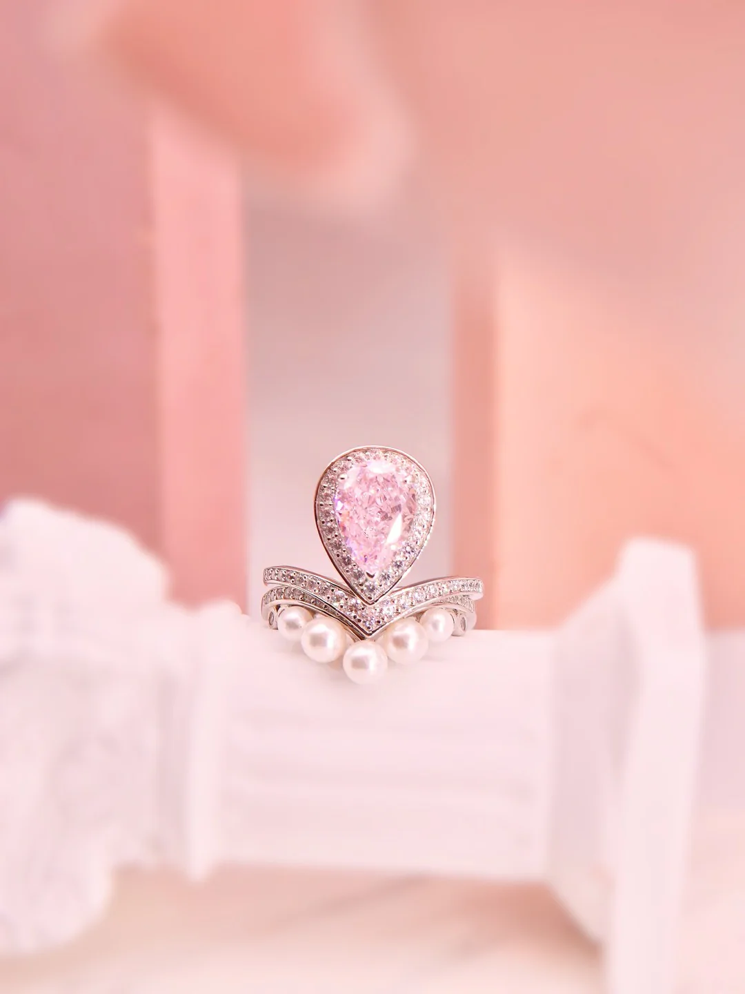 LAFIT�� Heart of Venus (Sakura Pink) - Ring  �ɚ�ѷ�Ħ��ʯ�p�ӽ�ָ