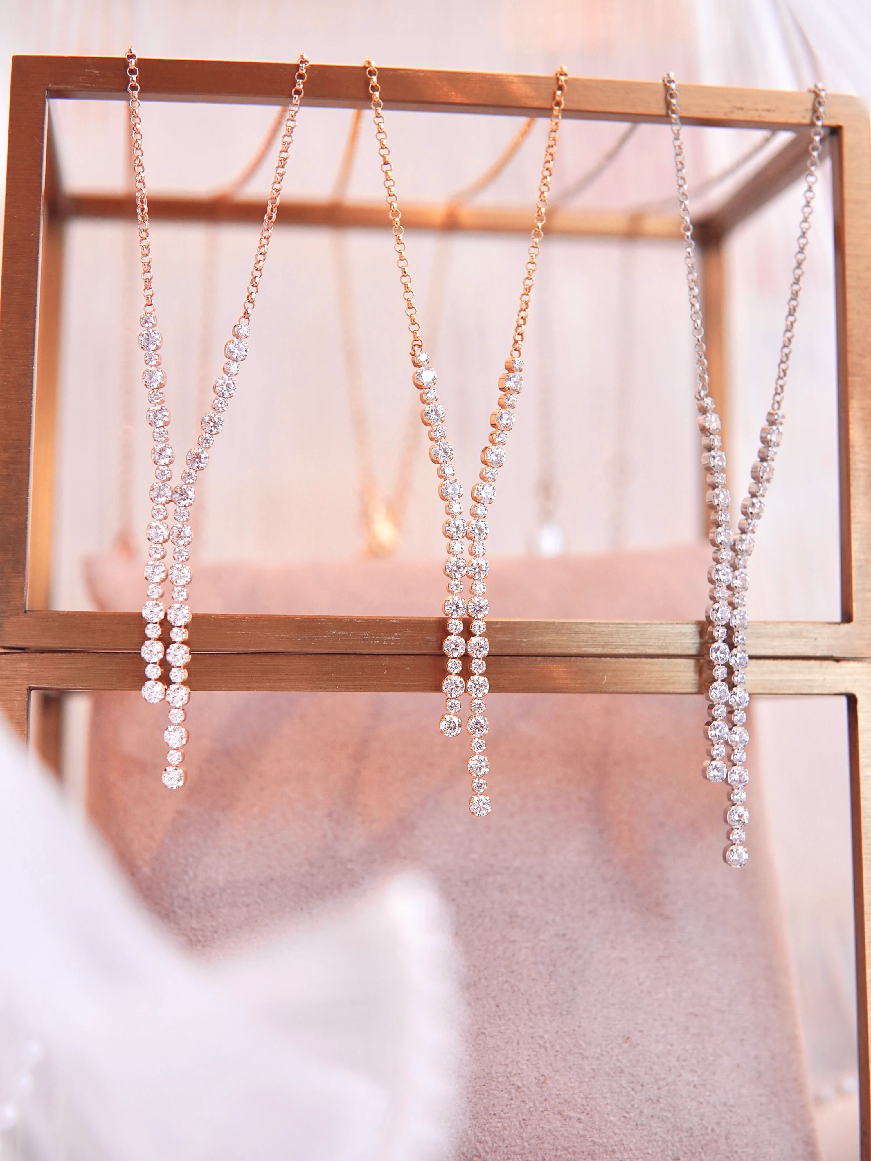 LAFIT  �� Stand By You - Necklace ���l���W�q����L�����i�