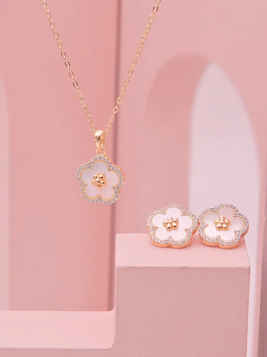 LAFIT �� Sakura Fairy - Earrings �ѻ��۹��ؐĸ���h