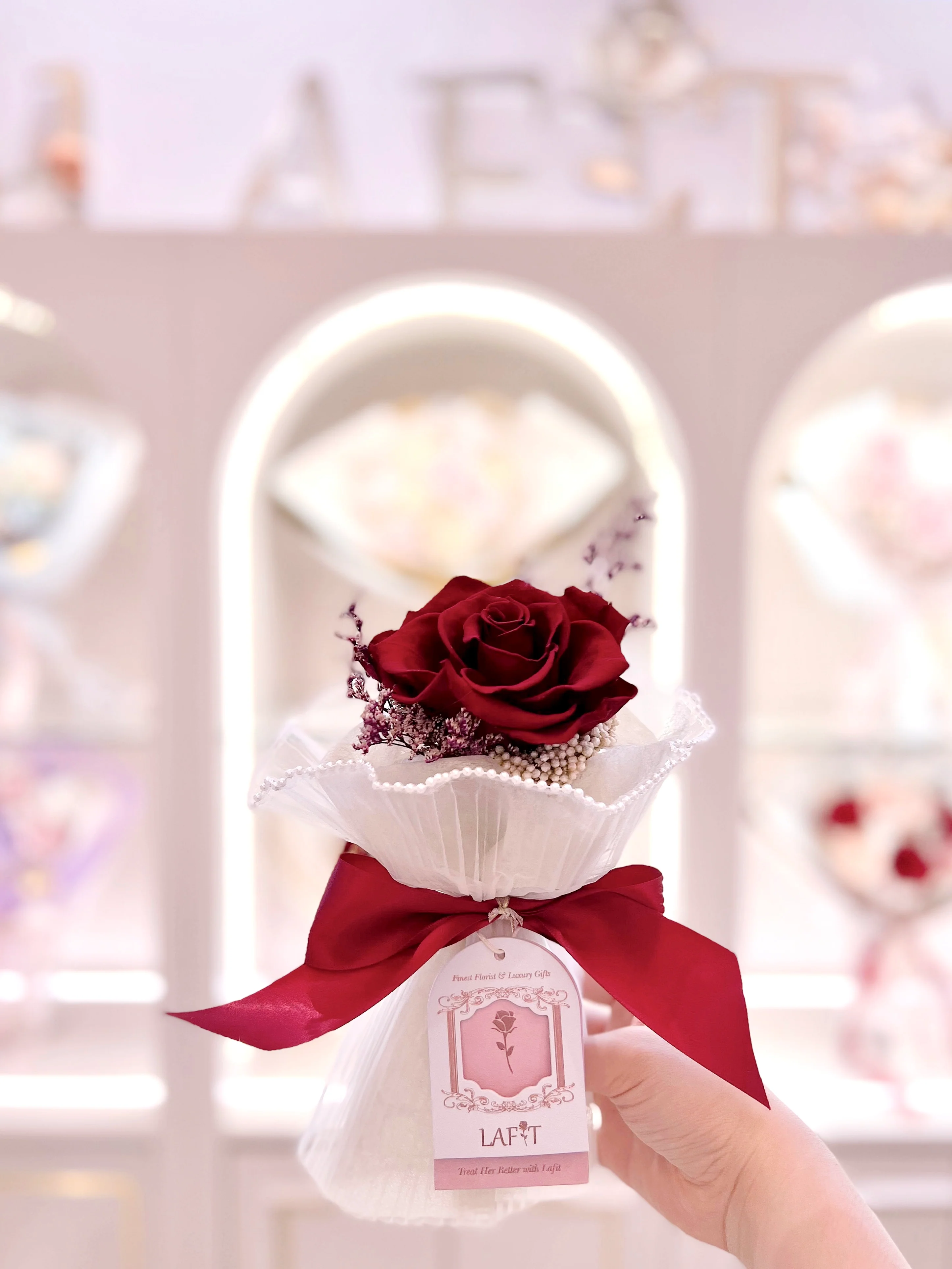 LAFIT 奢華經典花束 · BABY LOVE - Rosy Red