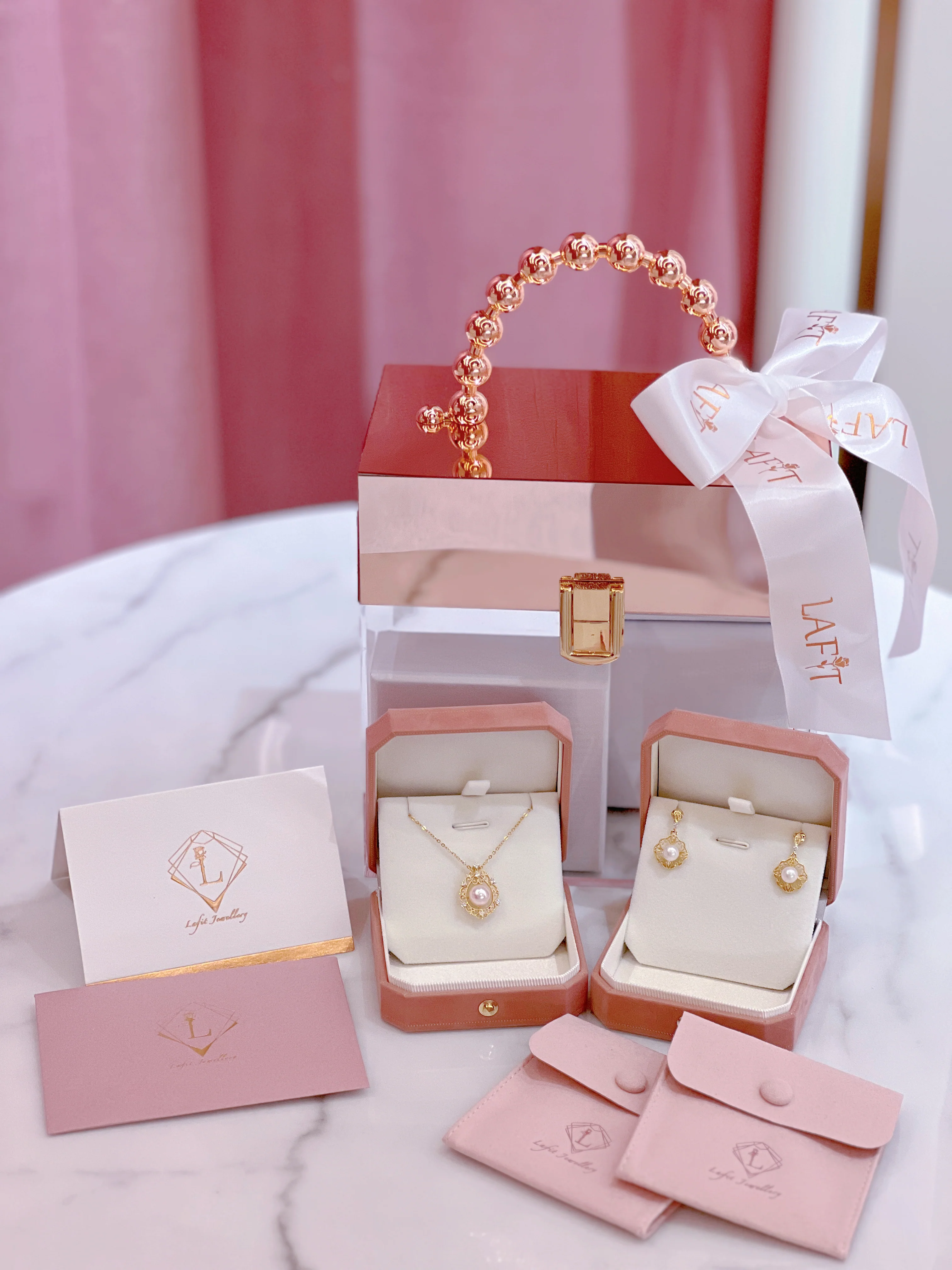LAFIT· Fortunate Pearl - Gift Set 優雅珍珠首飾套組(Necklace & Earrings)