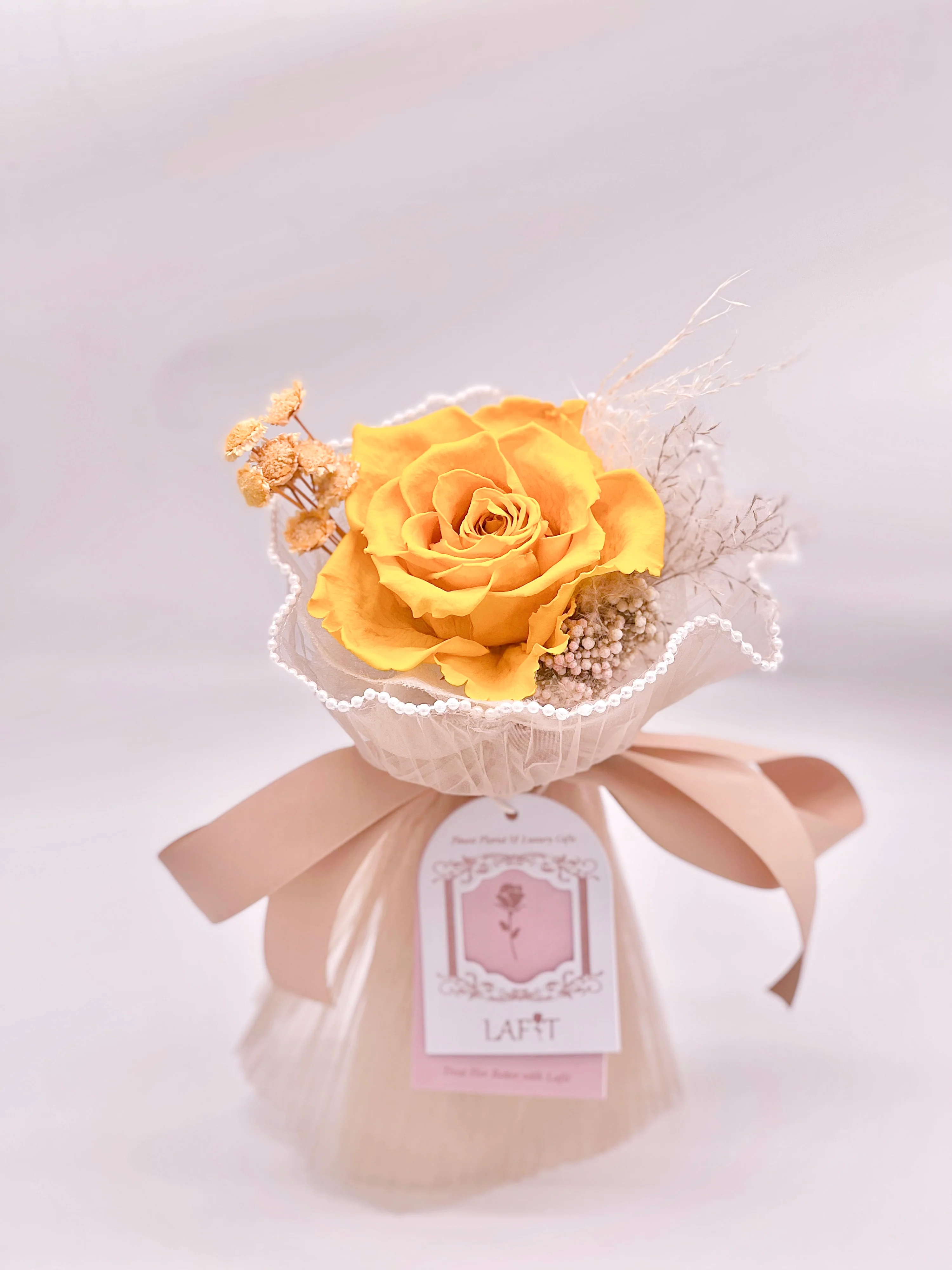 LAFIT 奢華經典花束 · BABY LOVE - Sunshine Yellow