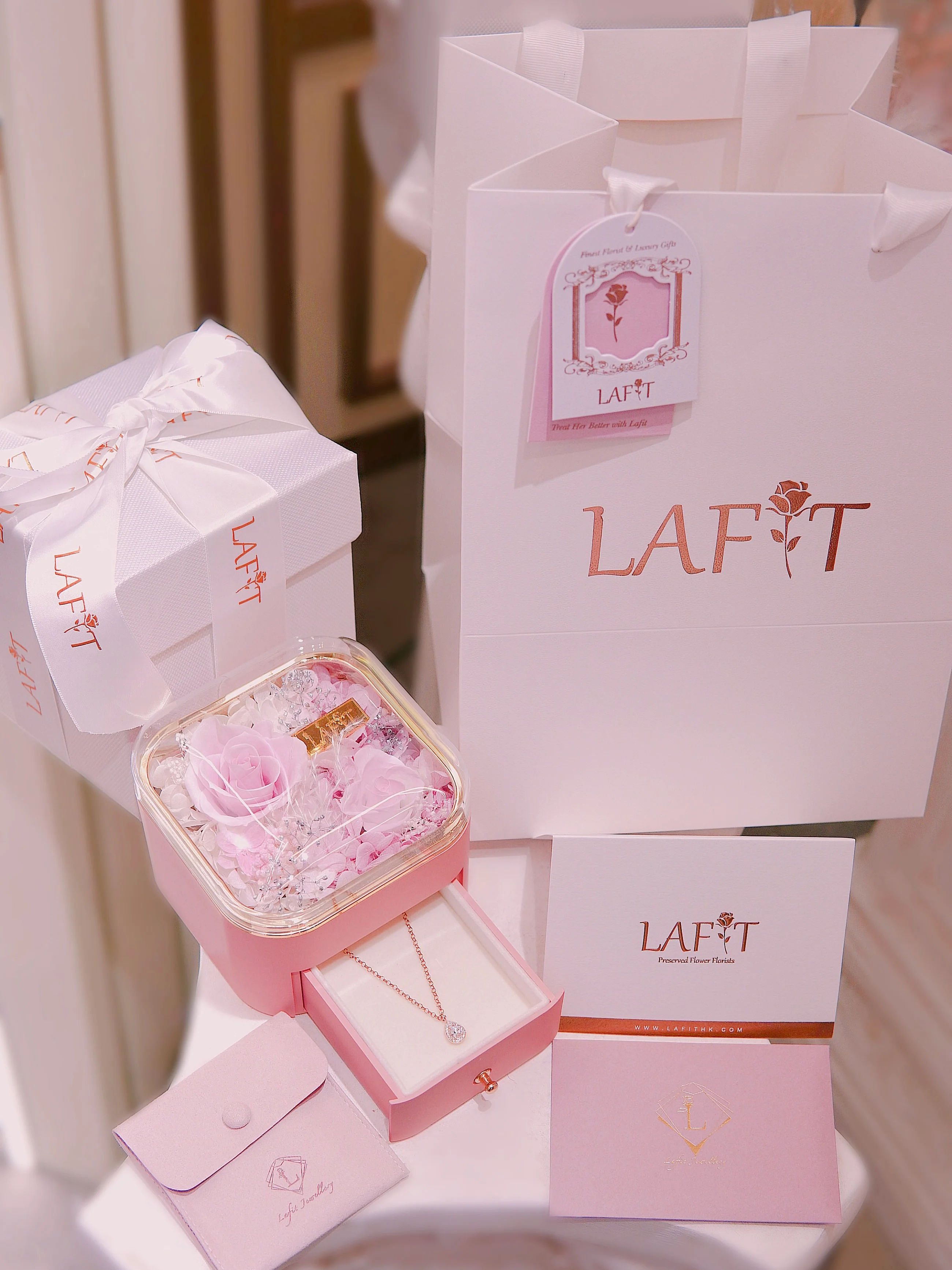 LAFIT ���@�YƷ �� In My Heart �������錚���b