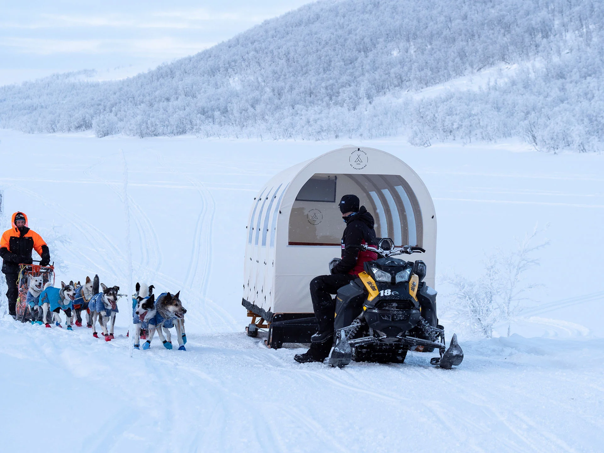 Diligense - transporter