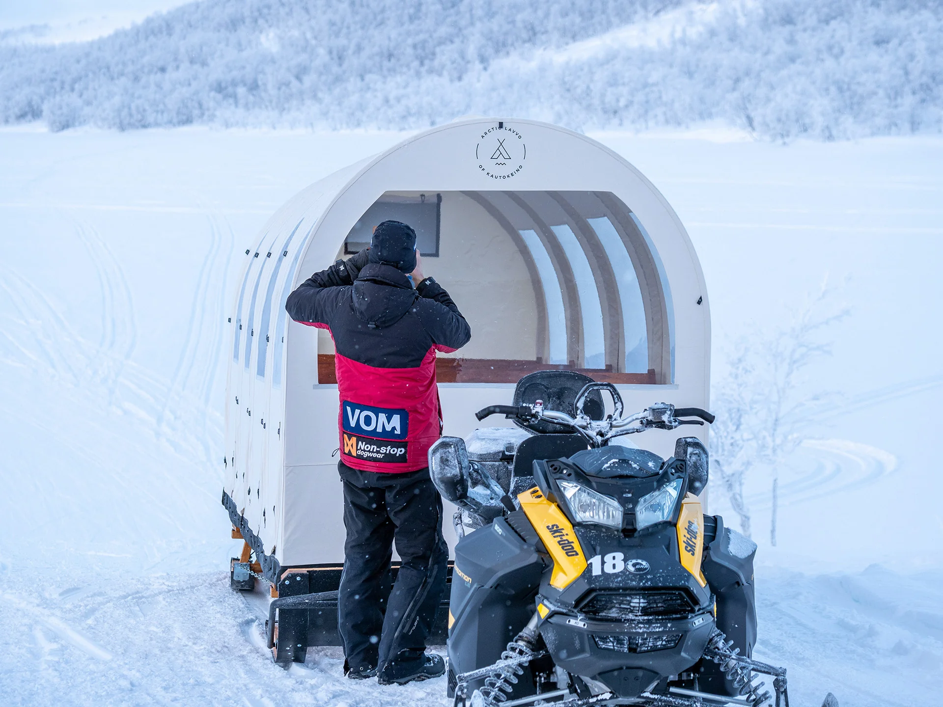 Diligense - transporter