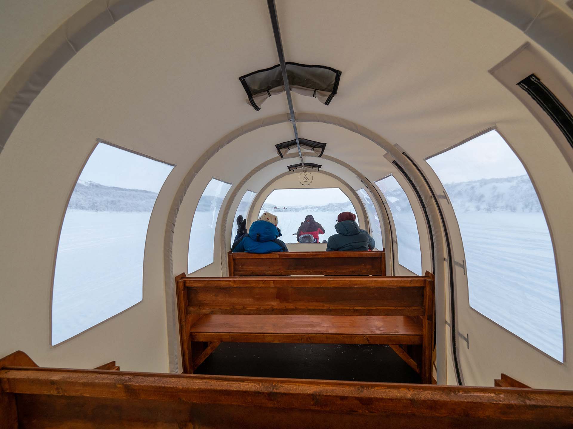 Diligense - transporter