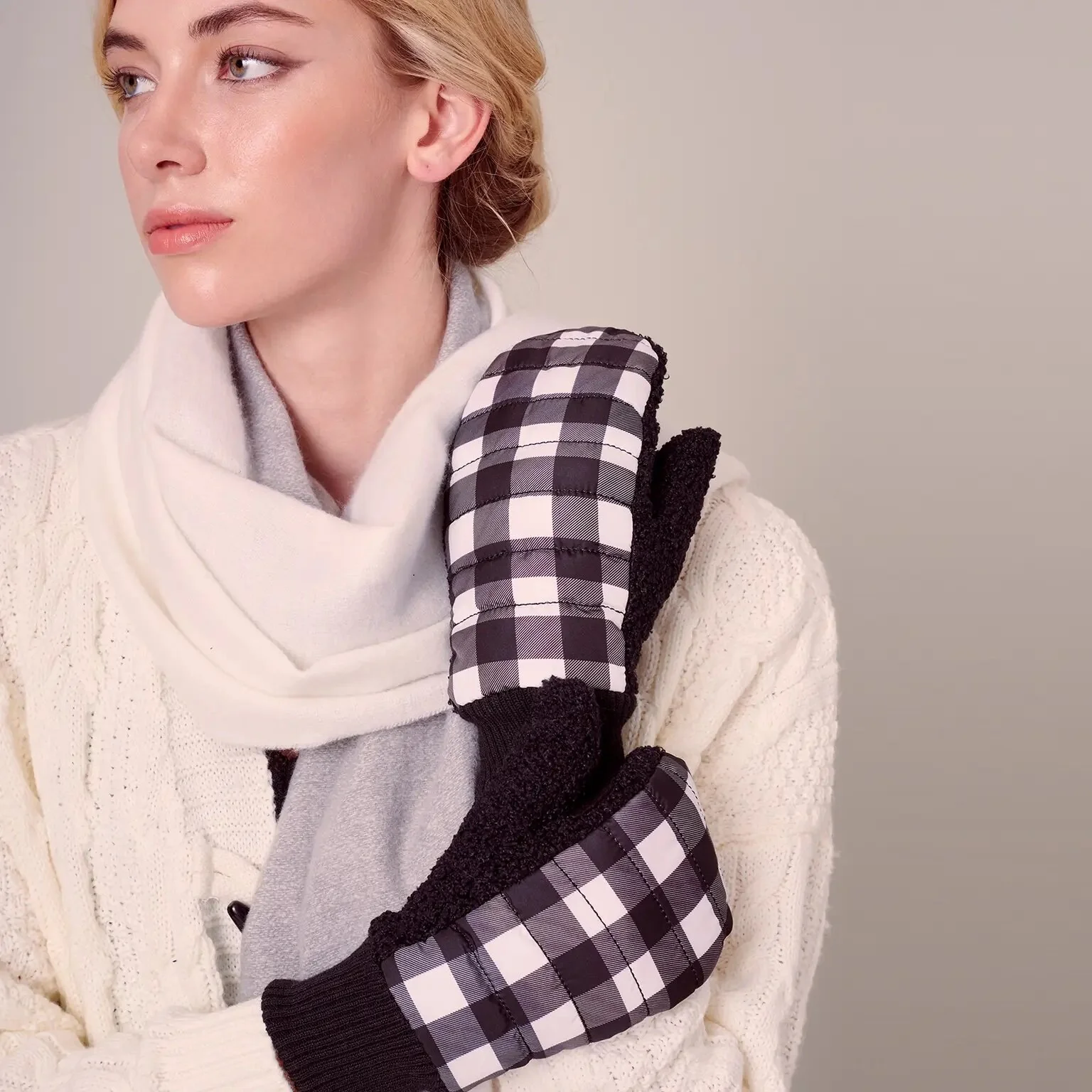 White Buffalo Check Mittens