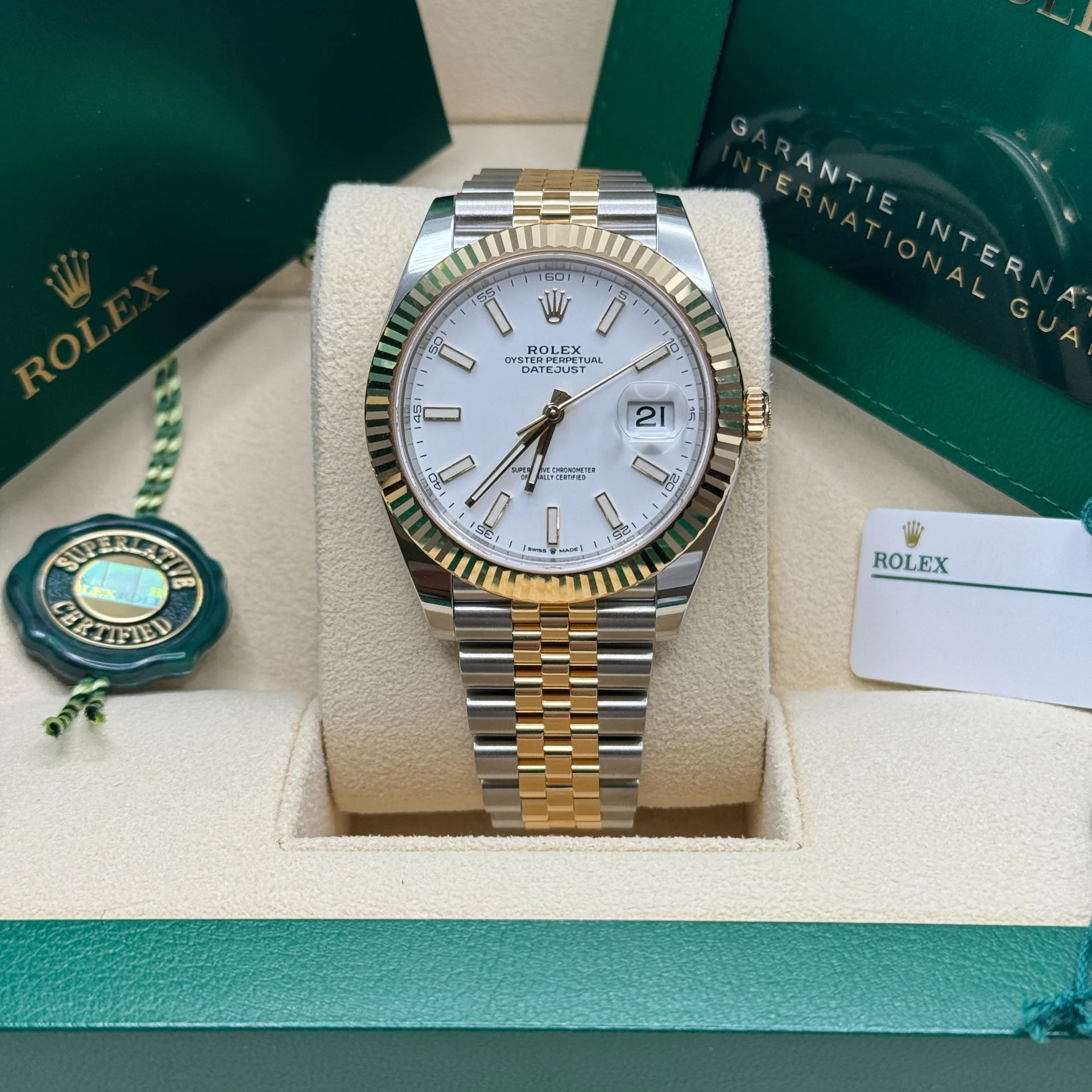 Rolex Datejust 41 Oyster, 41 mm, Oystersteel and yellow gold Reference 126333